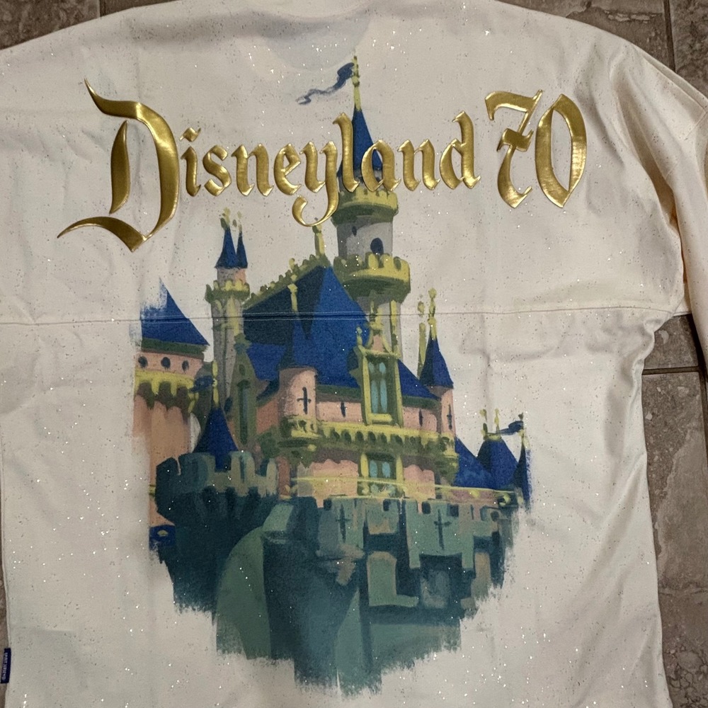Disney Spirit Jersey Disneyland 70th Anniversary Gold Glitter Castle Cream XL - Picture 7 of 13